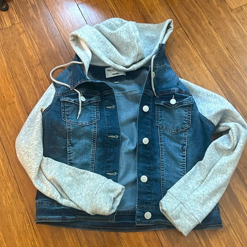 Jean Jacket/ Sweatshirt